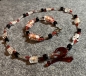 Preview: Armband  Perlen- rot-schwarz- Glas  (20cm)  Knebelverschluss
