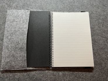 Notizbuch Buchhülle aus Filz DINA5  (Pferd 1)