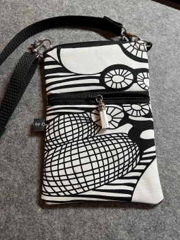 Handytasche schwarz-weiß (Band schwarz)