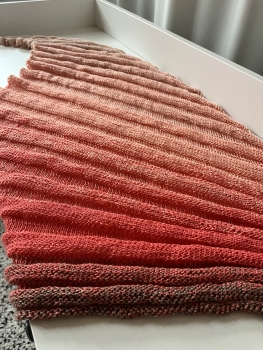DREIECKSTUCH Orangetöne