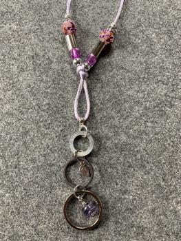 Kette  rosa + fliederfarben, (3 Ringe )