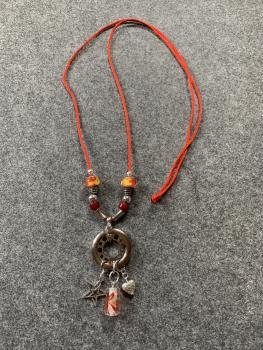 Kette rot  (Stern , Herz)