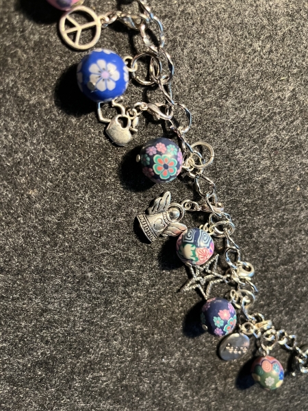 Bettelarmband- versilbert- 6x Kugeln bunt- (21cm)