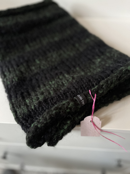 Loop , schwarz dunkelgrün meliert