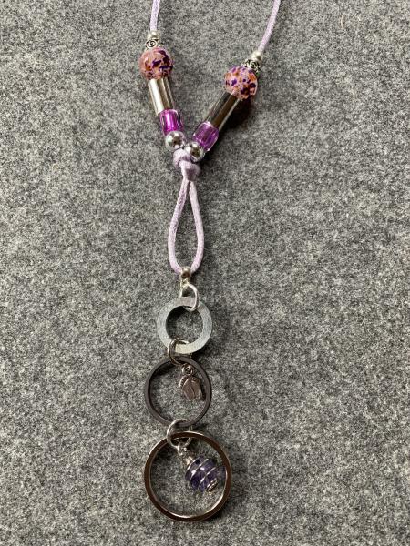 Kette  rosa + fliederfarben, (3 Ringe )