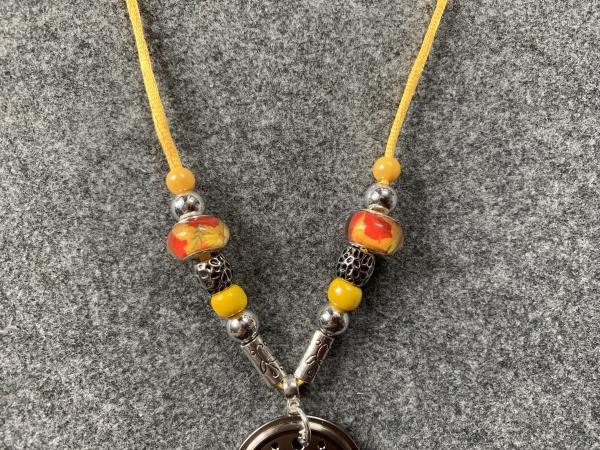 Kette gelb - orange (Herz, Blume)